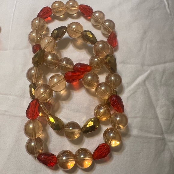 Bracelets - Picture 3 of 4